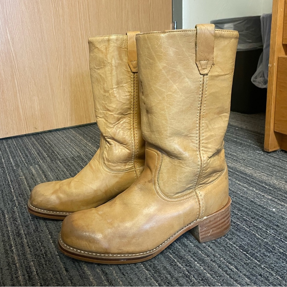 Vintage campus boots!